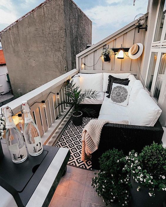 Small Space, Big Impact: Space-Saving Outdoor Furniture for Apartment Living