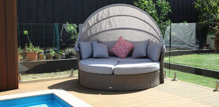 Luna Canopy Daybed in Stone